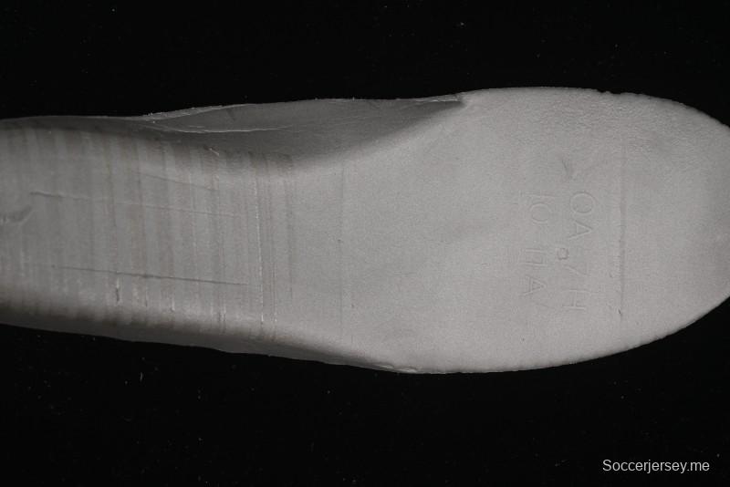 حذاء نايك اير فورس 1 '07 منخفض من نايك اير فورس 1 '07 LV Collaboration Swoosh باللون الرمادي برباط رمادي كاجوال - DM686868-067