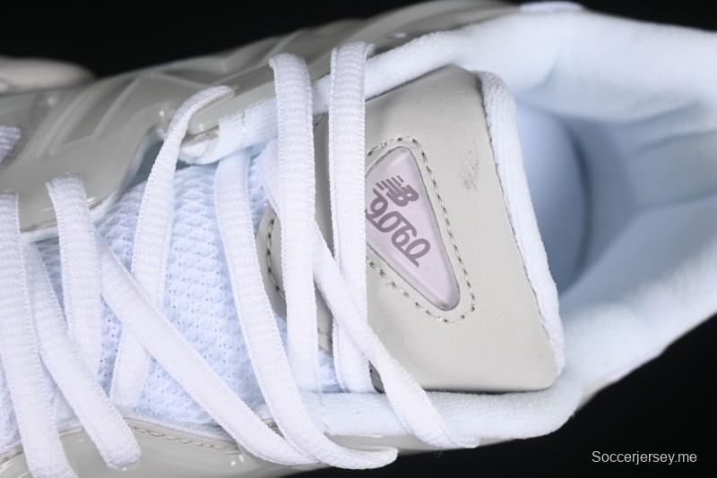 حذاء جري كاجوال من سلسلة NB9060 من نيو بالانس بتقنية التوسيد ABZORB - U9060AAB