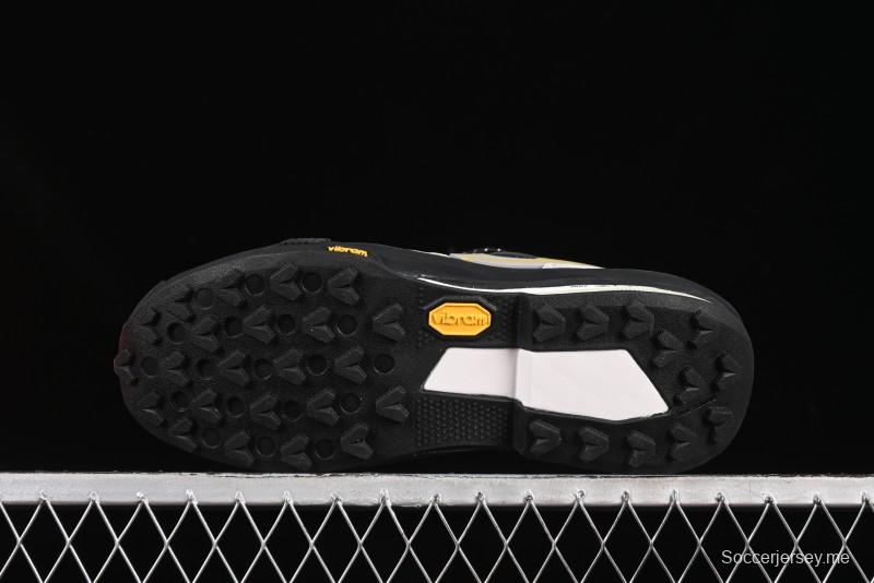 حذاء نايك ساكاي زيغامادوم زيغامادوم SP الرياضي المنخفض بتصميم عملي - HQ8618-003