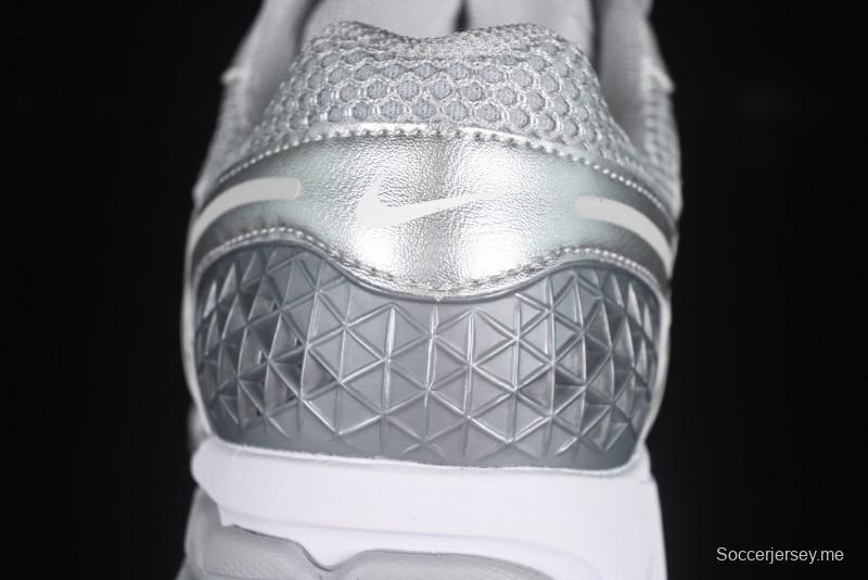 حذاء الجري الكلاسيكي الكاجوال الكلاسيكي من نايك زوم فوميرو 5 SP SP بنعل وسطي من إيفا - FJ4151-003