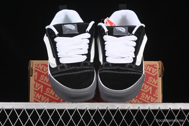 حذاء رياضي ريترو مكتنزة منخفض السقف من فانس كنو سكول - VN0009QCCJJJ