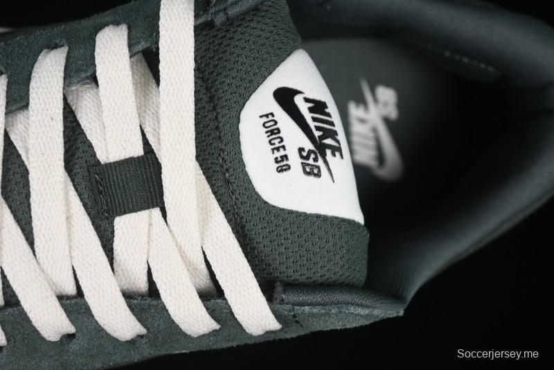 حذاء تزلج ريترو 58 ريترو من نايك SB Force 58 ريترو - DV5477-301