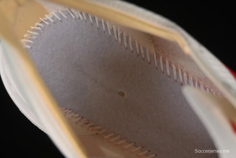 حذاء الجري أديزيرو أديوس 4 أديزيرو أديوس 4 خفيف الوزن وقابل للتنفس ومنخفض - JR4542