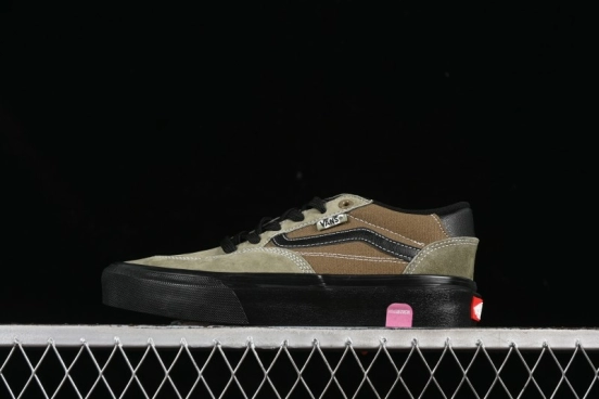 حذاء تزلج كلاسيكي كلاسيكي للتزلج على الألواح من فانس روان كلاسيكي خفيف الوزن ومريح ومحترف - VN0A5JICBIQ