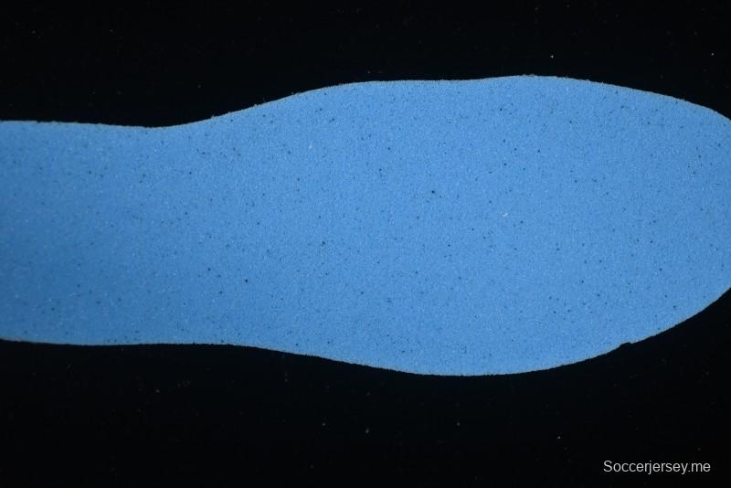 حذاء جري كاجوال من سلسلة NB9060 من نيو بالانس مع توسيد أبزورب - U9060GEC