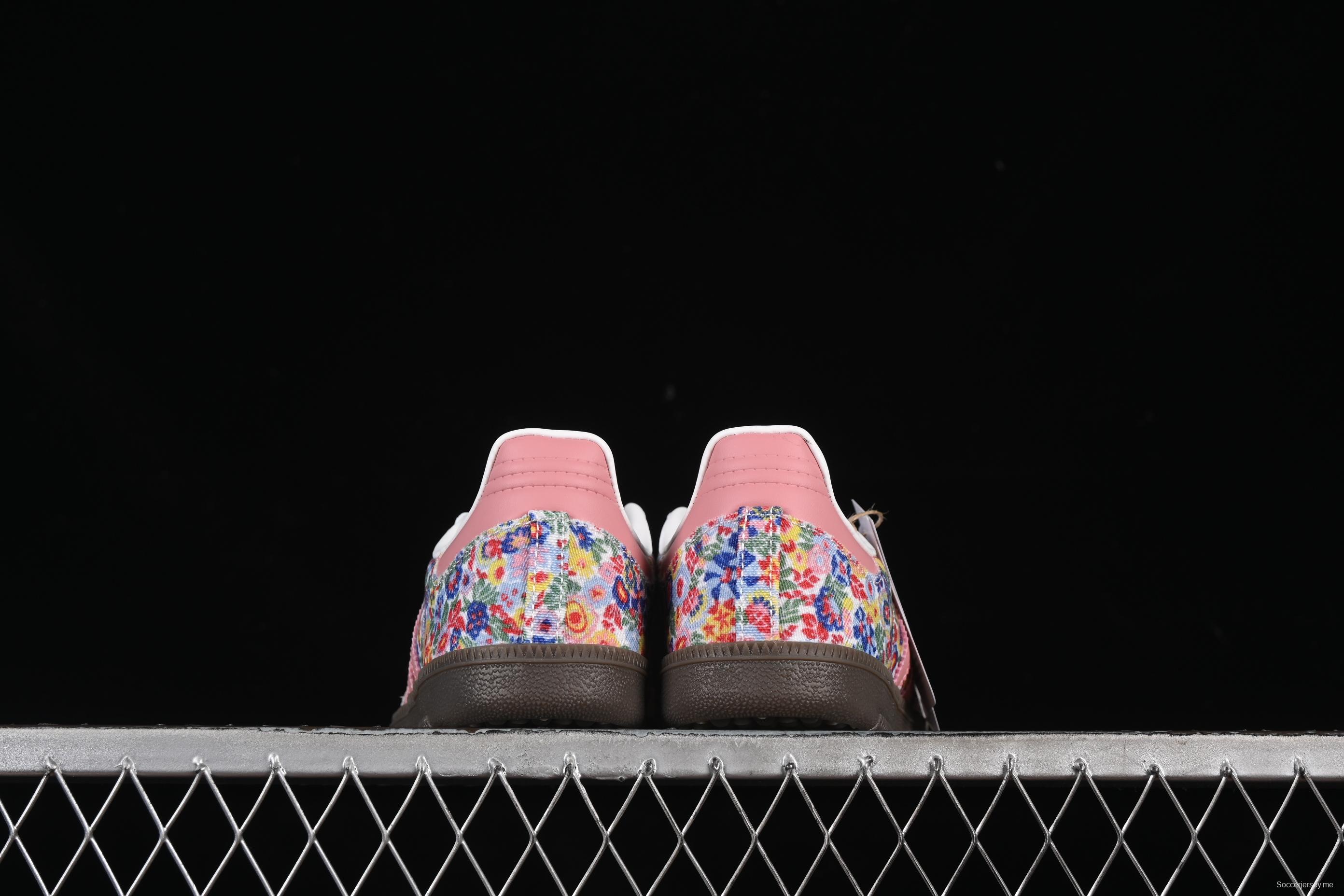 أديداس سامبا أو جي من أديداس سنيكرز كاجوال للنساء - JI0280