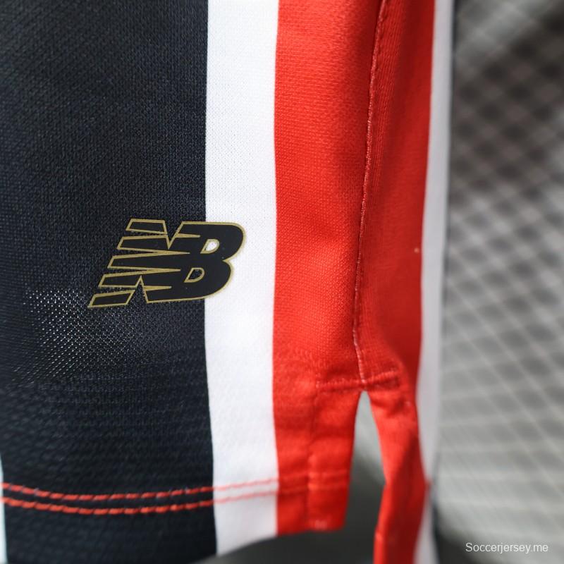 نسخة اللاعب 25/26 قميص فريق ساو باولو ساو باولو مع الرعاة الكاملين