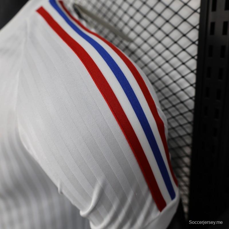 نسخة اللاعب 25/26 قميص أولمبيك ليون 25/26 الذكرى 75 للذكرى السنوية البيضاء