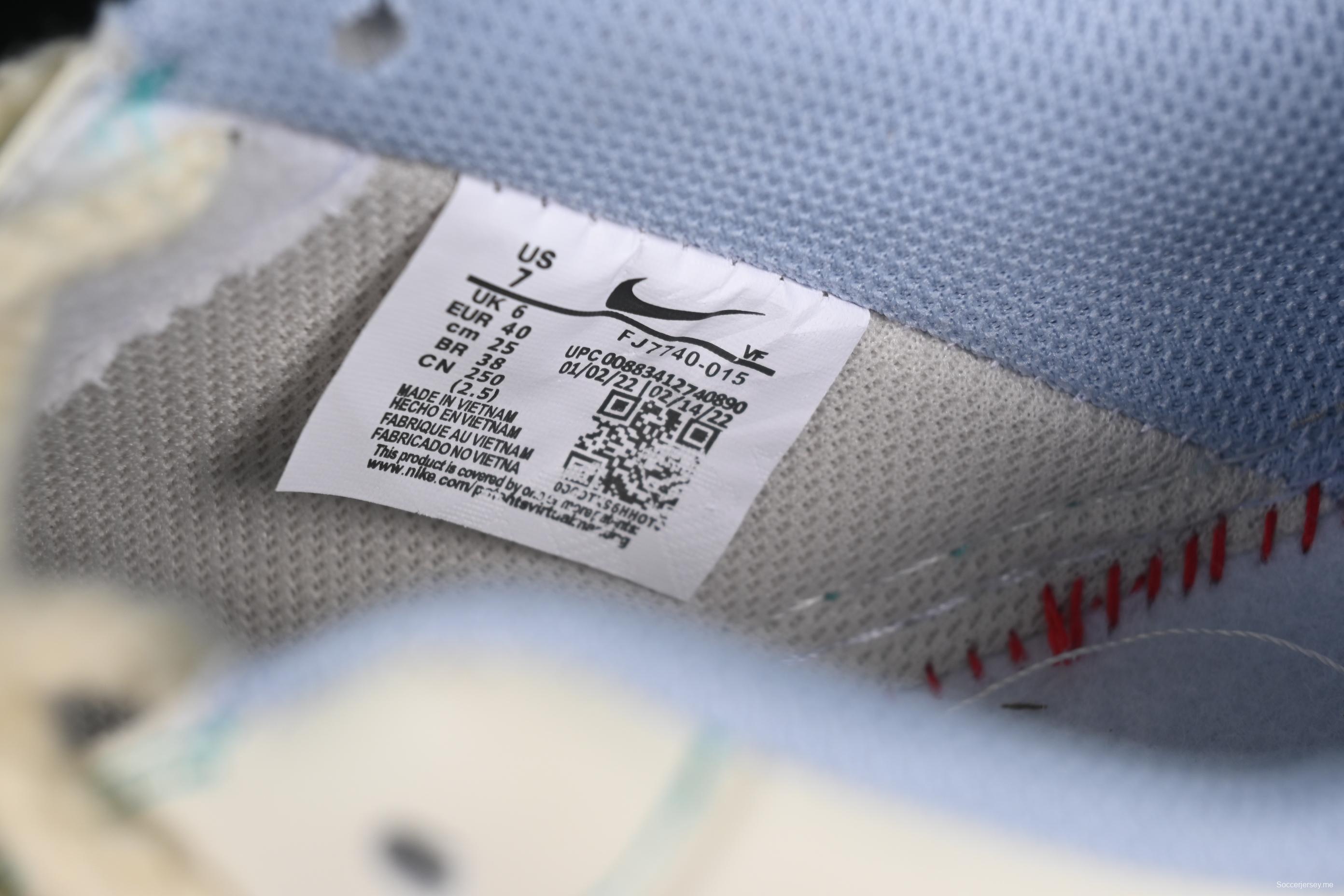 Nike Air Force 1'07 Low "Love Words" Casual Sneakers with Blue Romantic Design - FJ7740-510