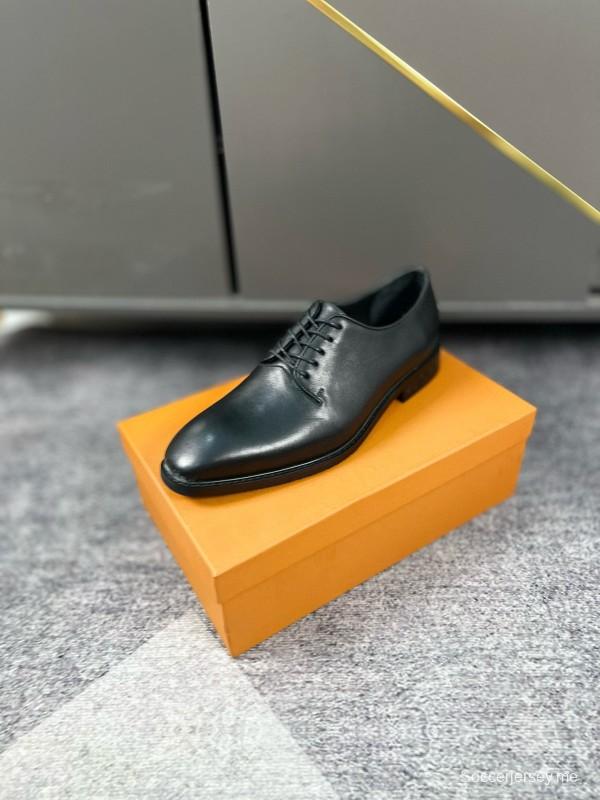 2024 Men Louis Vuitton Black Leather Formal Shoes MJ00380