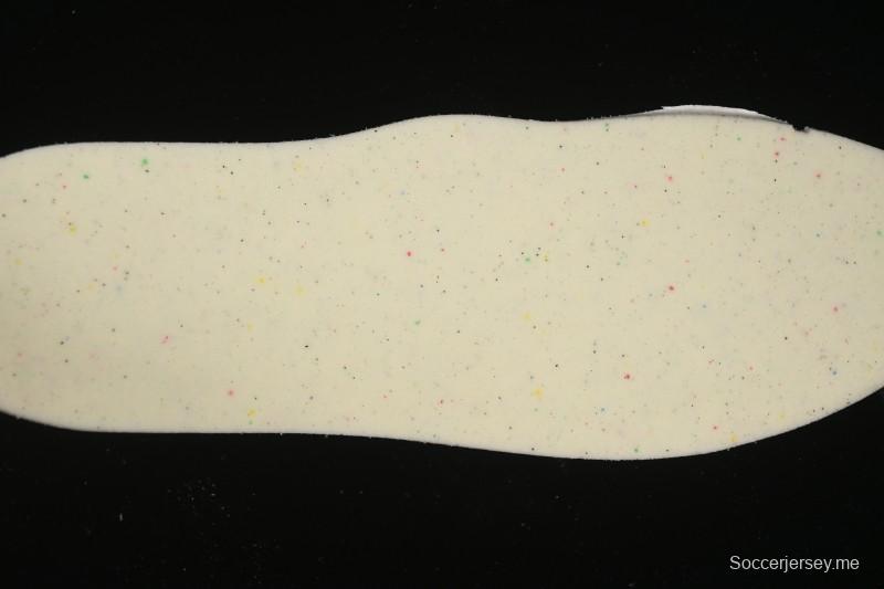 حذاء تزلج كاجوال سوبرستار JI0319 من أديداس سوبرستار JI0319