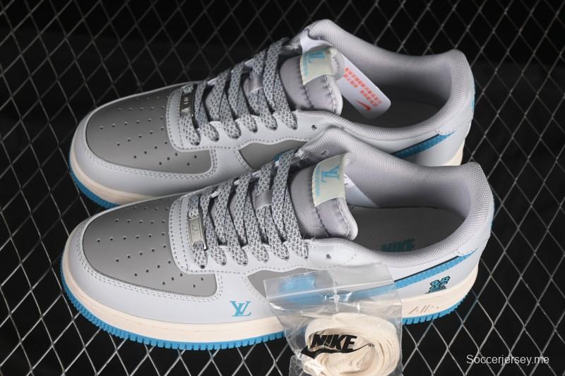 حذاء نايك اير فورس 1 '07 المنخفض من نايك اير فورس 1 '07 LV Collaboration حذاء رياضي كاجوال رمادي أزرق اللون - JJ2508-704