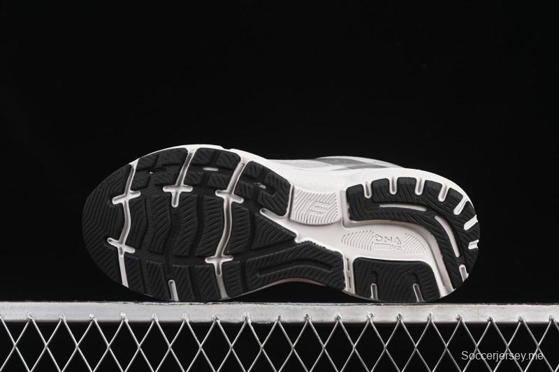 حذاء الجري الرياضي الكاجوال جوست 15 من بروكس جوست 15 ذو تصميم منخفض ومبطن ومساند مسندة ومريح - 1103931D098