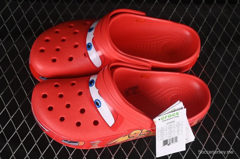 صندل كلاوج كلاسيكي ثنائي الاتجاه من كروكس - B.D4