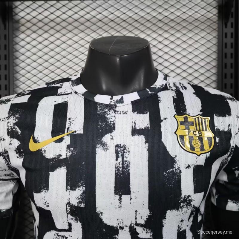 إصدار اللاعب 25/26 قميص برشلونة أسود بخطوط مخططة مقلّمة 25/26