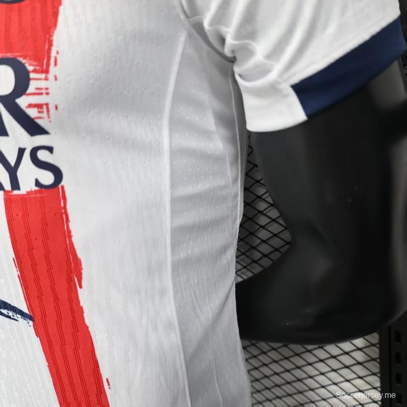 إصدار اللاعب 24/25 قميص فريق باريس سان جيرمان خارج الديار