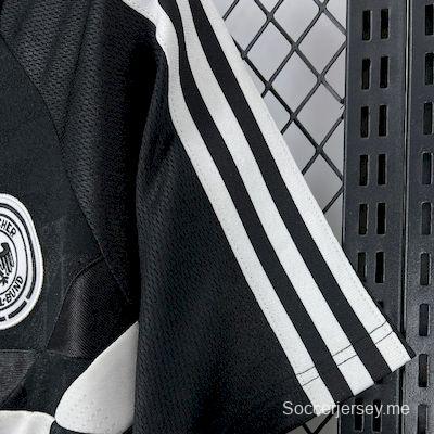 1988/90 قميص منتخب ألمانيا الرجعي ذهاباً وإياباً