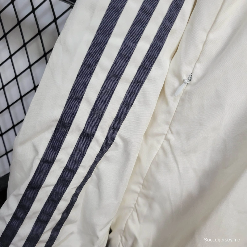 جاكيت جوفنتوس 25/26 جاكيت جوفنتوس آيس كريمي واقي من الرياح