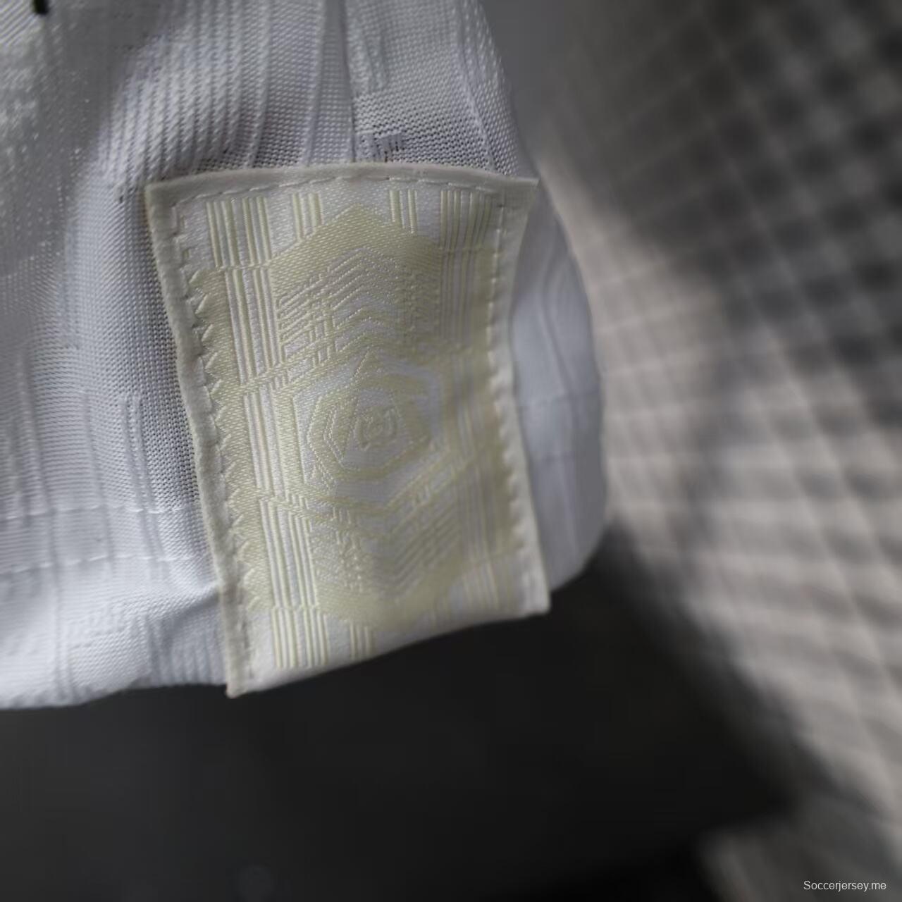 إصدار اللاعب 25/26 القميص الأبيض الثالث لأرسنال 25/26