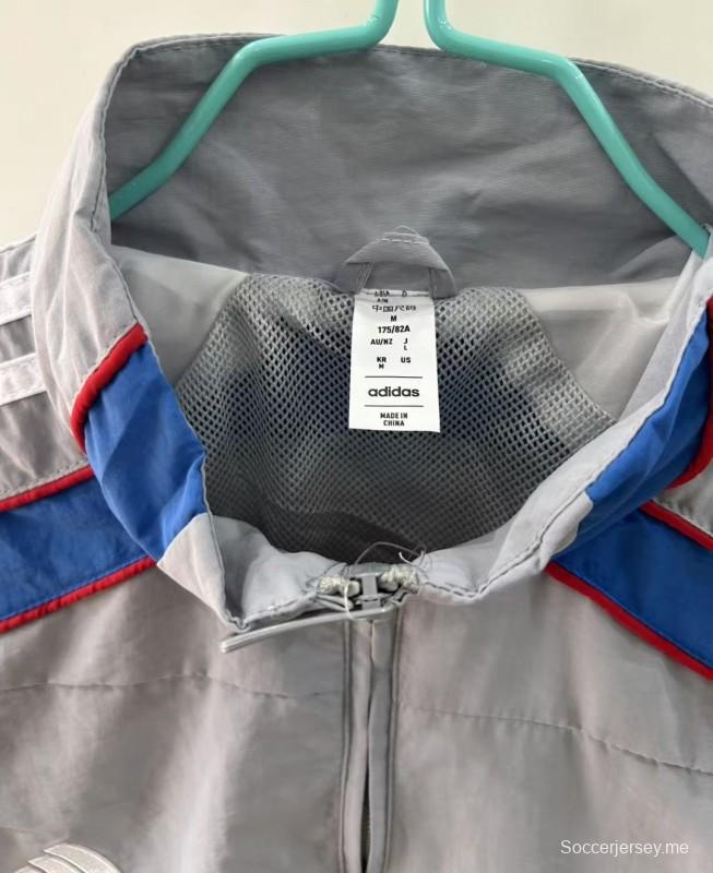 25/26 سترة واقية من الريح رمادية اللون لبايرن ميونيخ