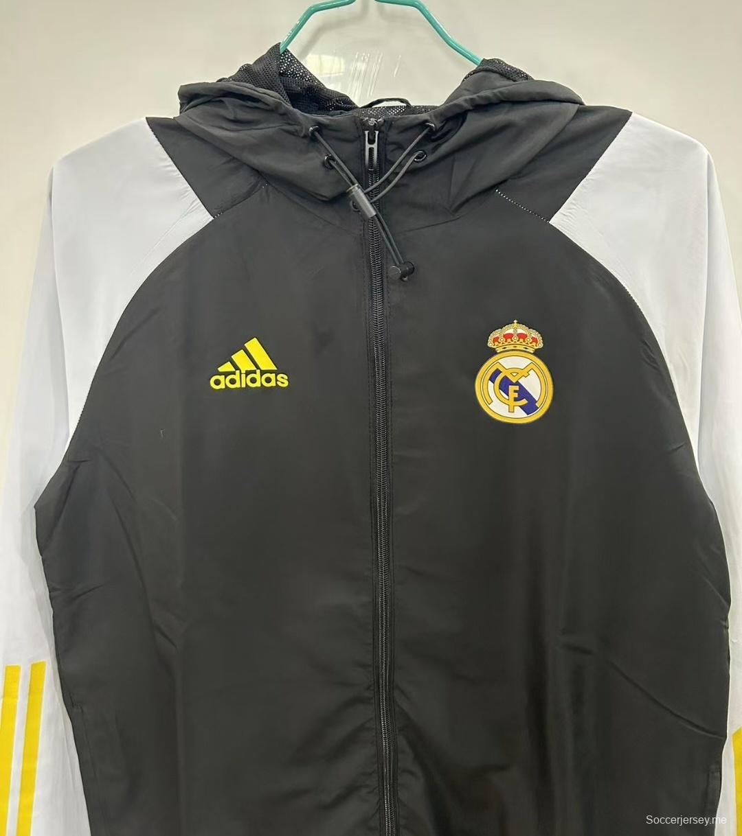 25/26 ريال مدريد سترة بقبعة بقلنسوة سوداء/بيضاء