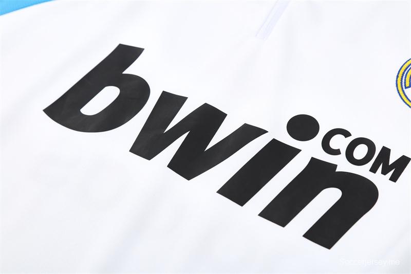 Retro 09/10 Real Madrid White Half Zipper Jacket