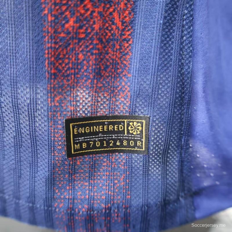 إصدار اللاعب 25/26 قميص نادي جوهور دار التعظيم 25/26 على أرضه