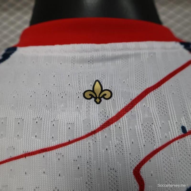 إصدار اللاعب 25/26 باريس سان جيرمان/باريس سان جيرمان قميص أبيض بنقشة الفن التجريدي