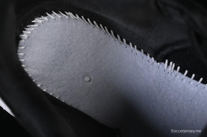 حذاء الجري المنخفض من نايك V2K Runtekkk Run المبطن المضاد للانزلاق من نايك - FD0736-001