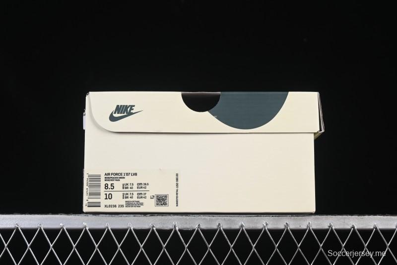 حذاء نايك اير فورس 1'07 متوسط كاجوال بتصميم عاكس ووسادة هوائية كاملة الطول - XL0236-235