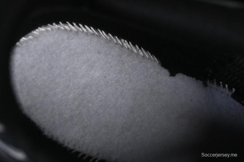 حذاء الجري اير ماكس بلس ريترو من نايك مع وسادة هوائية - HQ3029-001