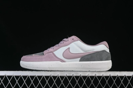 حذاء تزلج ريترو 58 ريترو من نايك SB Force 58 ريترو - DV5477-010