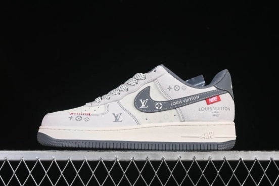 حذاء نايك اير فورس 1 '07 المنخفض من نايك اير فورس 1 '07 LV Collaboration Grey Hook Woven Label الرياضي الكاجوال - CX5050-Y25
