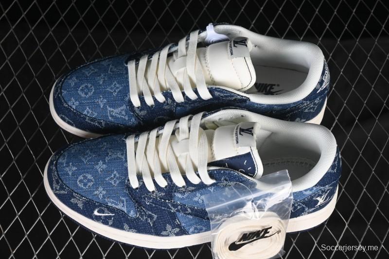 حذاء نايك ترافيس سكوت x Fragment Design x Air Jordan 1 Low OG SP AJ1 ذو الرقبة المنخفضة AJ1 بطبعة أزرق دنيم مغسول - XD0798-312