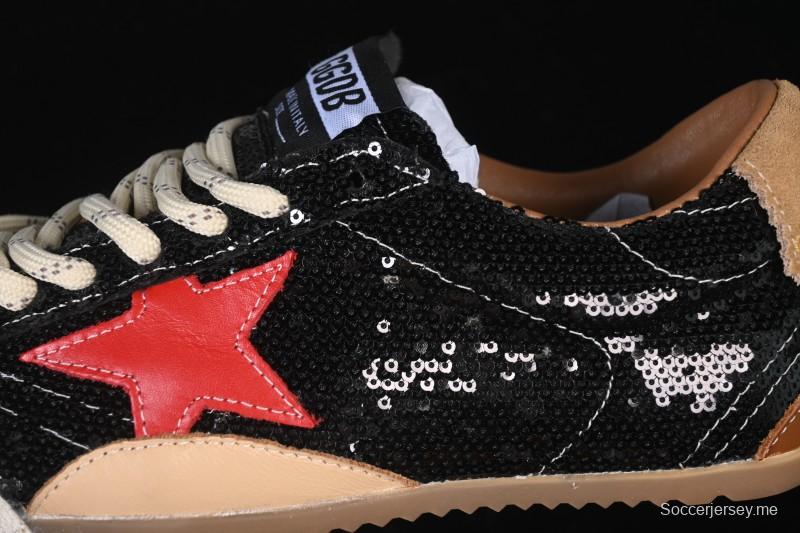 حذاء سنيكرز جلدي من جولدن جوس ترو ستار من الجلد المضغوط - GGDB