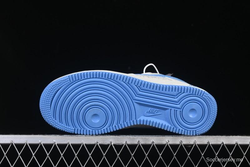 حذاء نايك اير فورس 1 '07 منخفض بالتعاون مع بالنسياغا حذاء رياضي كاجوال باللون الأبيض والأزرق والذهبي - YF9511-803