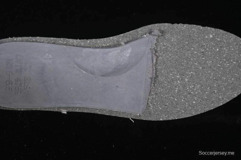 حذاء رياضي كاجوال جلدي عالي الكعب من كونفرس تشاك 1970s من كونفرس - A12443C