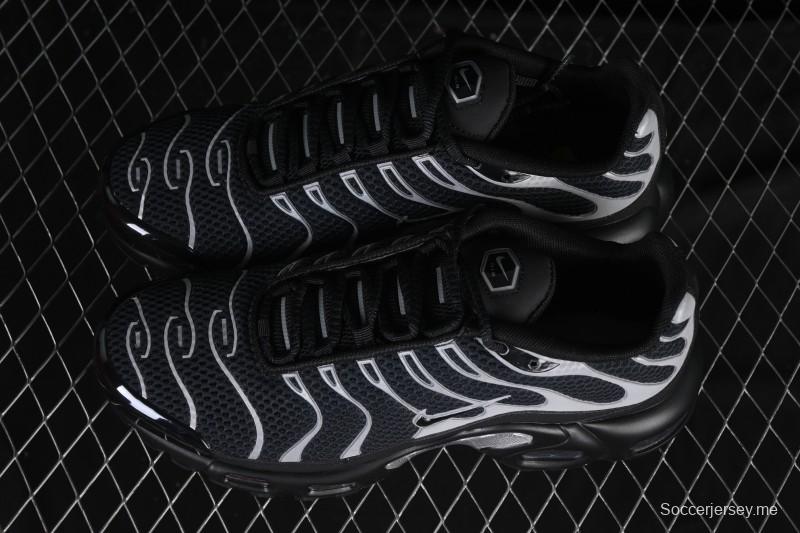 حذاء الجري اير ماكس بلس ريترو من نايك مع وسادة هوائية - HQ3029-001