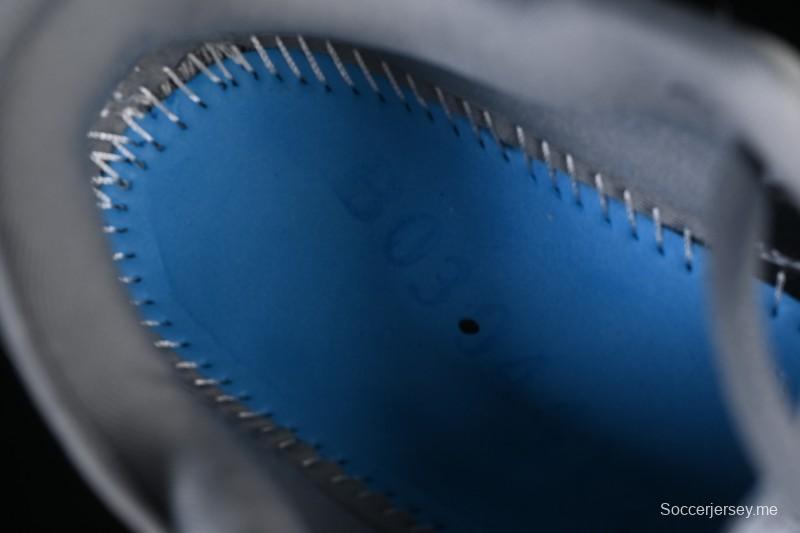 حذاء الجري بروكس جليسرين 22 نيتروجين ماراثون مبطن من بروكس جليسرين 22 - 1104451D078