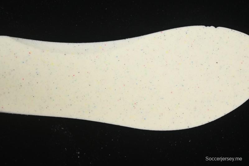 حذاء الجري زوم فلاي 6 ألترا باونس خفيف الوزن من نايك - FN8454-104