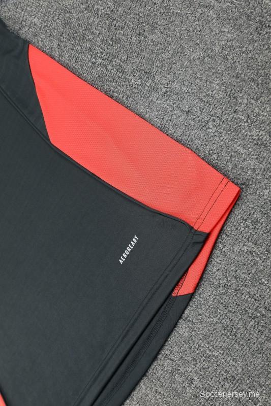 25/26 بايرن ميونيخ بايرن ميونيخ قميص بأكمام قصيرة أسود + شورت قصير الأكمام