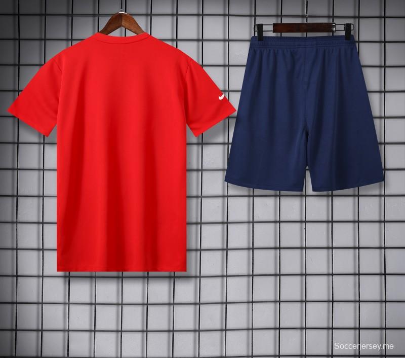 25/26 أتليتيكو مدريد أحمر/أبيض مخطط بأكمام قصيرة + شورت قصير الأكمام/أبيض