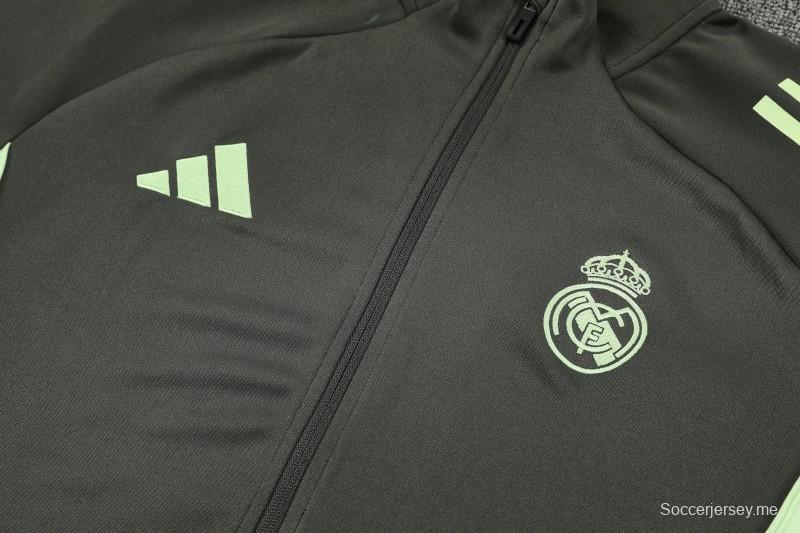 25/26 ريال مدريد رمادي غامق مع خطوط نيون خضراء مخططة نصف سحاب جاكيت رياضي + بنطال طويل