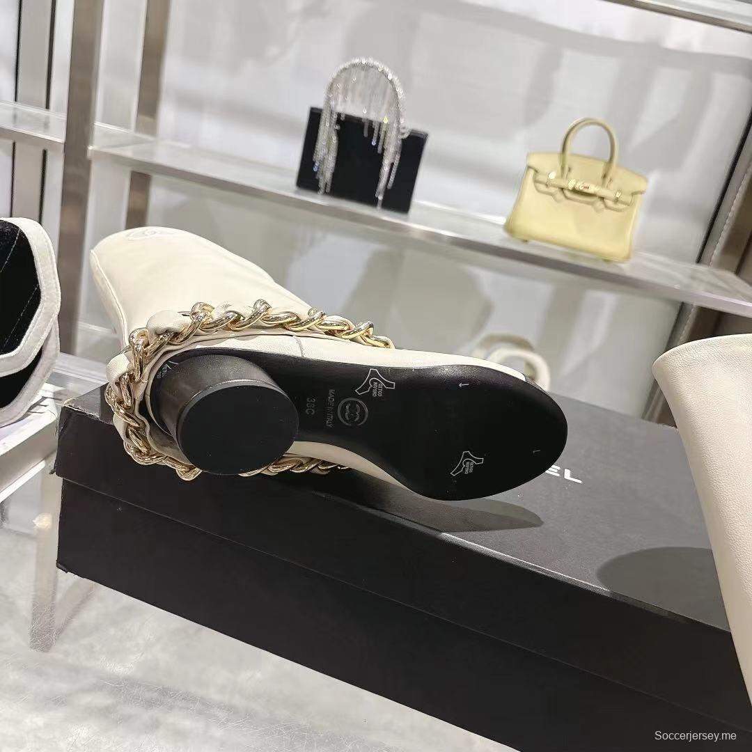 Chanel 2025/SS Runway Turn-Cuff Large Chain Chunky Heel Boots - LY00510