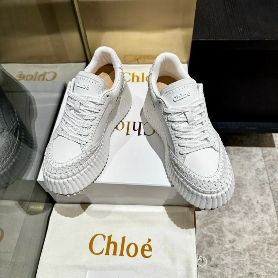 Chloe 2025 SS Hand-Stitched Mark Line Casual Shoes - LY00350