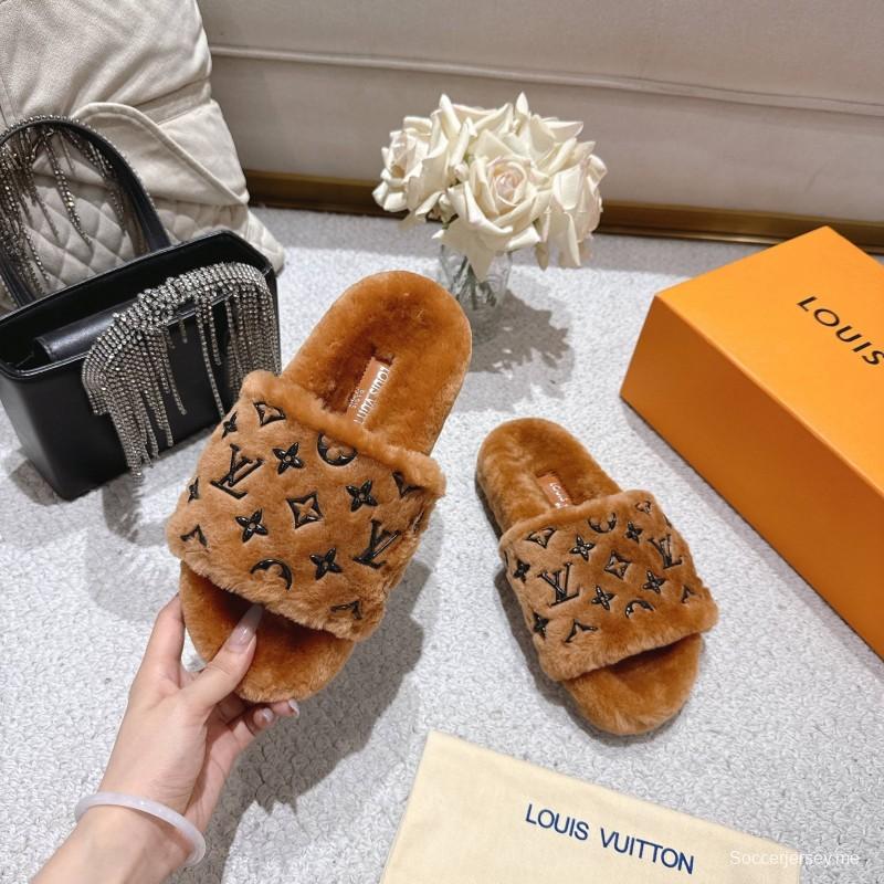 Lv 2025/ss شباشب صوف مريحة منزلية مريحة من الصوف - LY00240