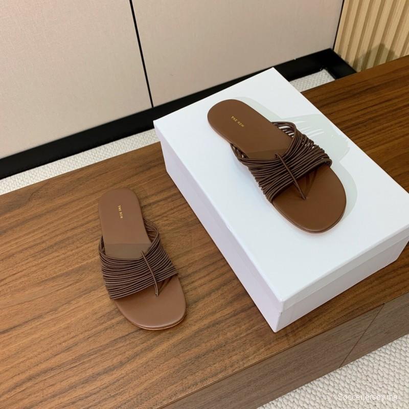 صندل شبكي روماني من ذا رو 2025 بتصميم بسيط - KFY00210