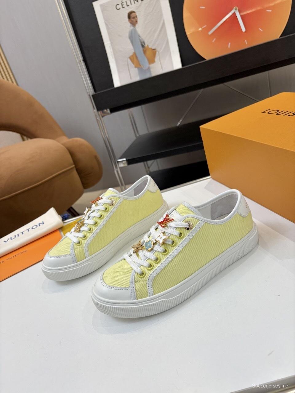 حذاء رياضي من سلسلة لاجون من لويس فويتون بنقشة مونوغرام - AS00300