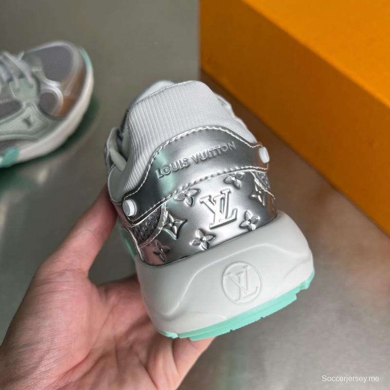 أديداس ل في أولمبيا حذاء كاجوال كاجوال برباط مستدير من الأمام والجزء العلوي منخفض الرقبة - YC