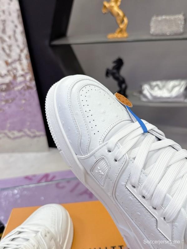 سلسلة أحذية لويس فويتون LV Trainer LV الرياضية الطويلة بنقشة النعام - AS00400